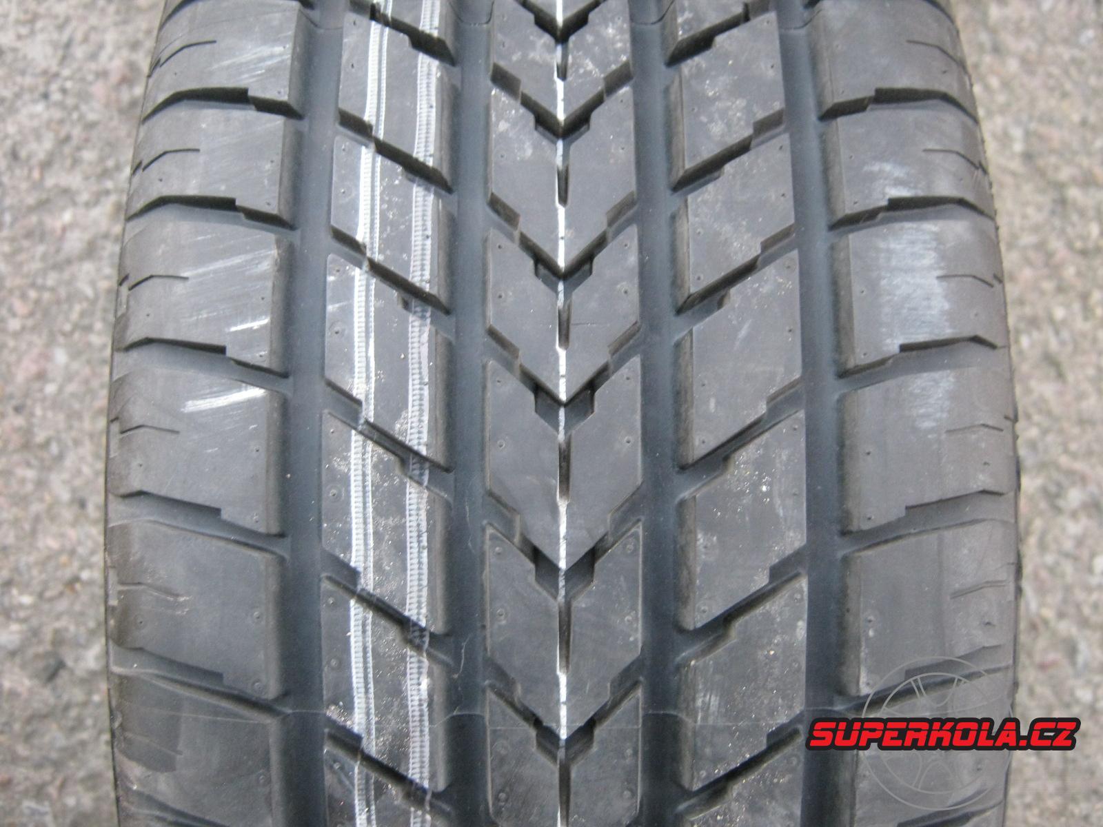 195/45/15 ZR Goodyear Eagle GS-D, letní