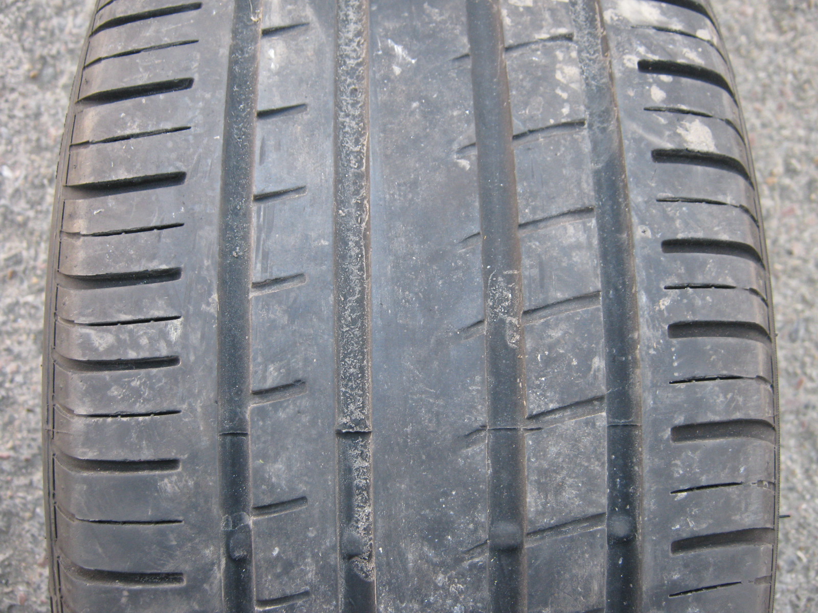 255/40/18 99Y XL Pirelli PZero Rosso, použitá letní sada