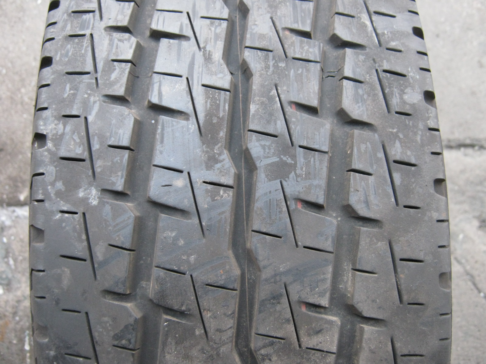 215/65/16C 109/107R Toyo H08, použitý letní kus