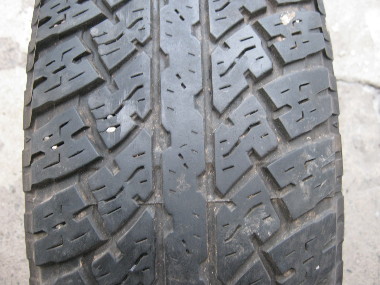 235/80/16 109S Bridgestone Dueler A/T, použitá letní sada