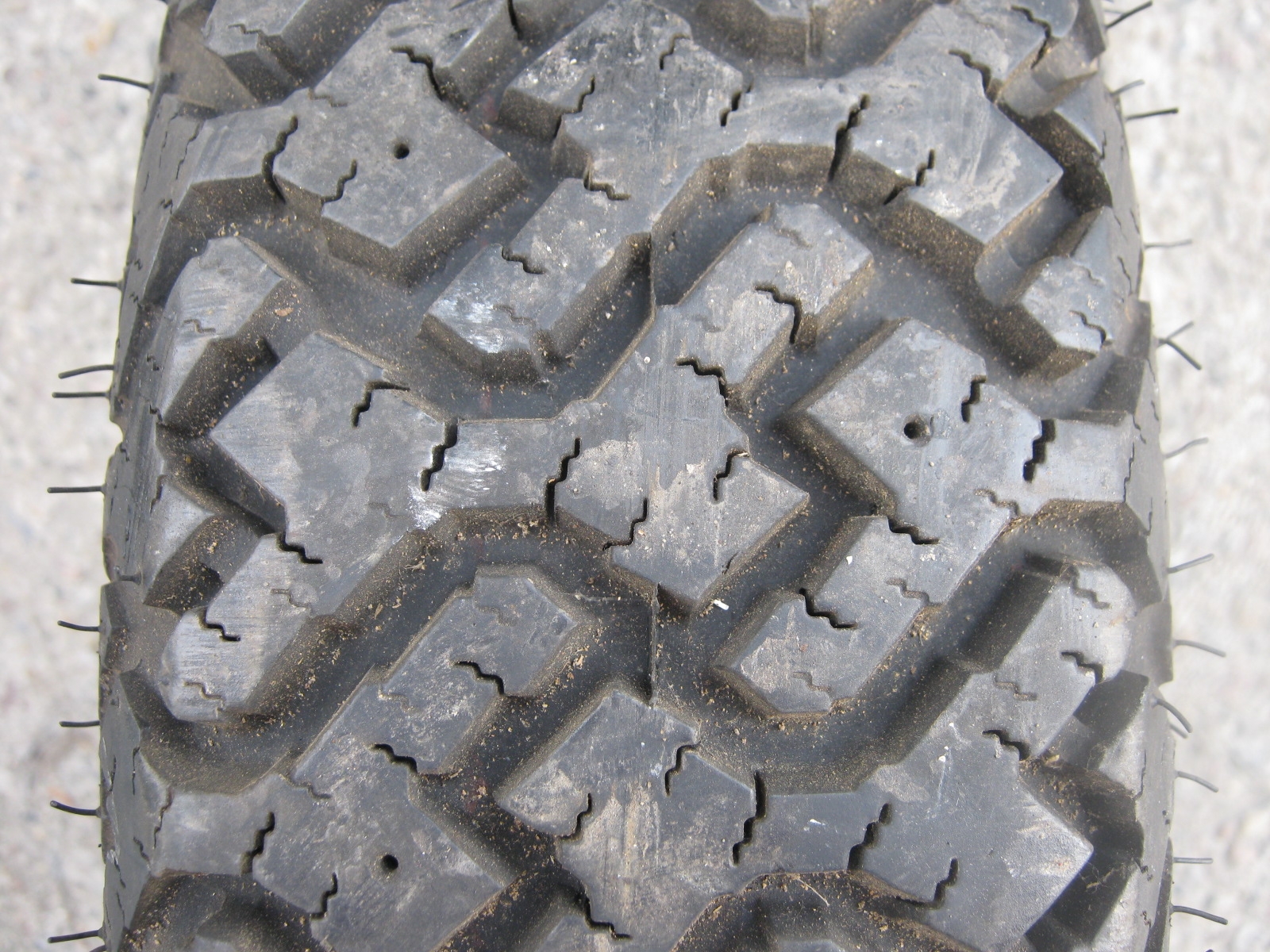 155/80/12 SR Esso Steel Radial, použitá zimní sada