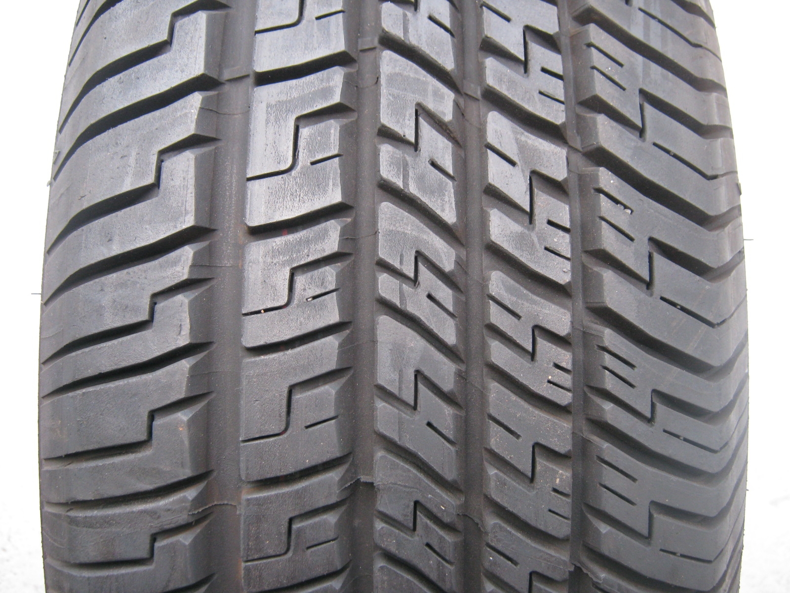 235/70/16 104H Goodyear Eagle RS-A, použitá letní sada