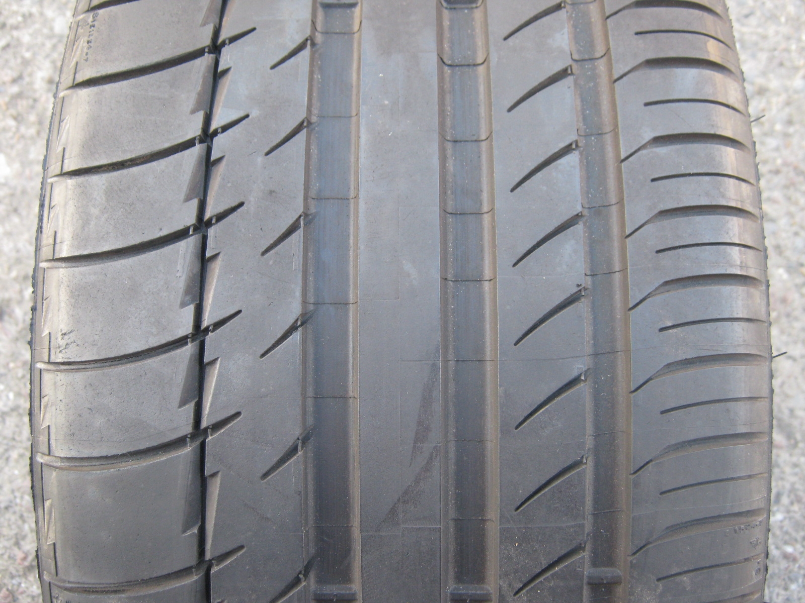 255/30/21 93Y a 295/25/21 96Y  Michelin Pilot Sport PS2, stav 99%, letní poměrná sada 